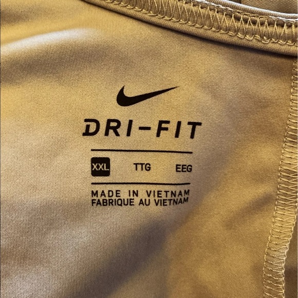 NWT Women’s Nike Training Tank Top - Picture 12 of 12